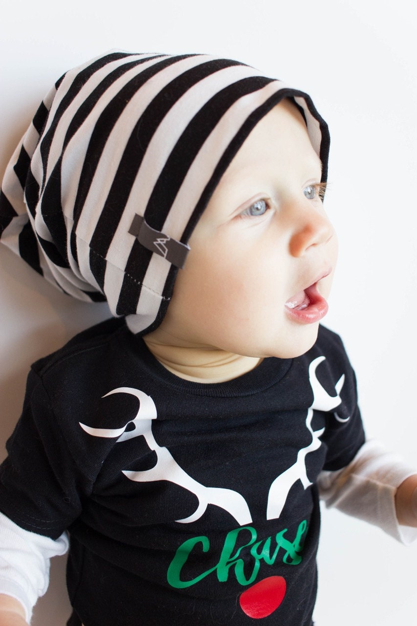 Personalized Christmas Reindeer Baby Outfit: Boy Bodysuit & Hat Set