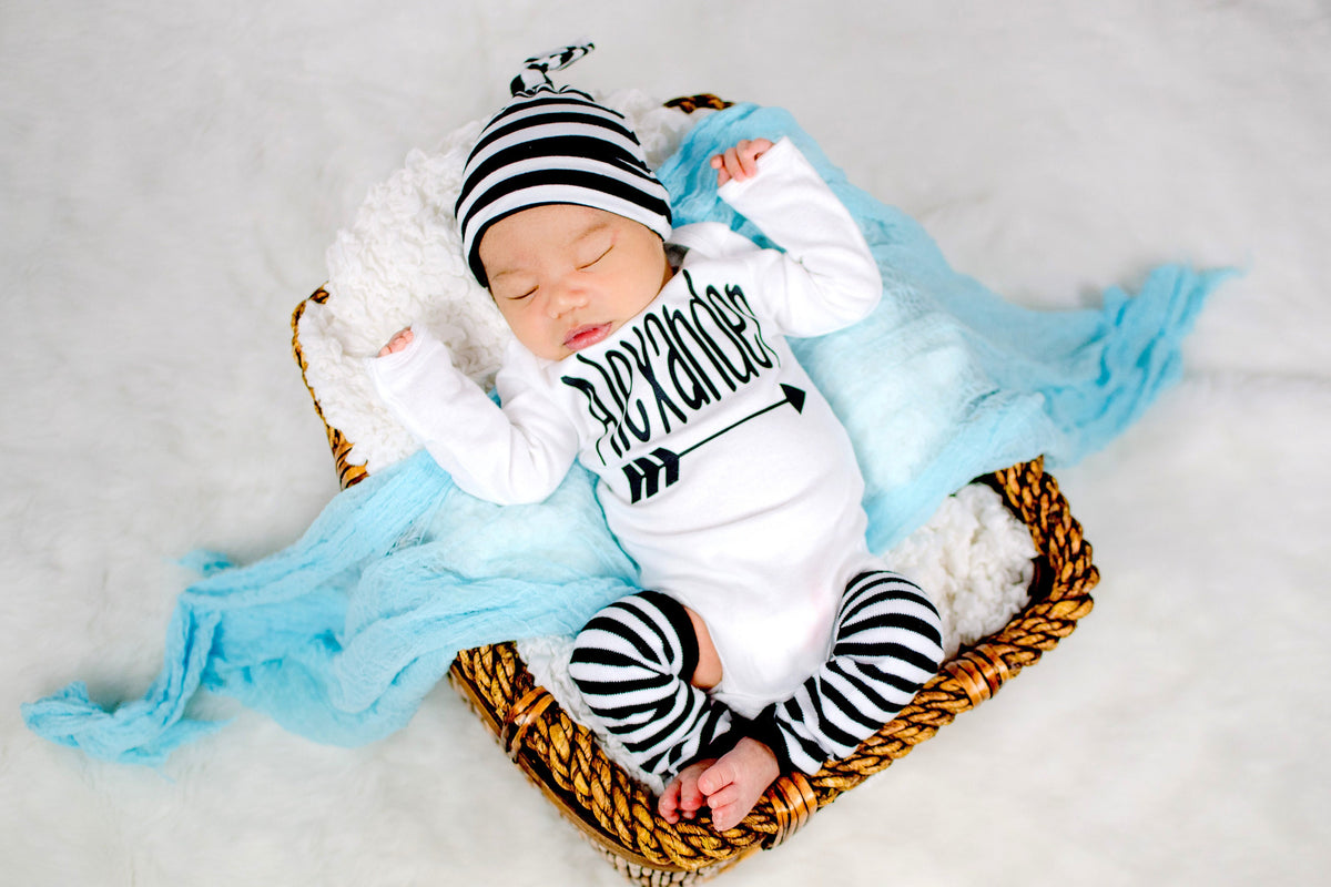 Personalized Baby Boy Blanket: Arrow Swaddling Blanket, Newborn Gift