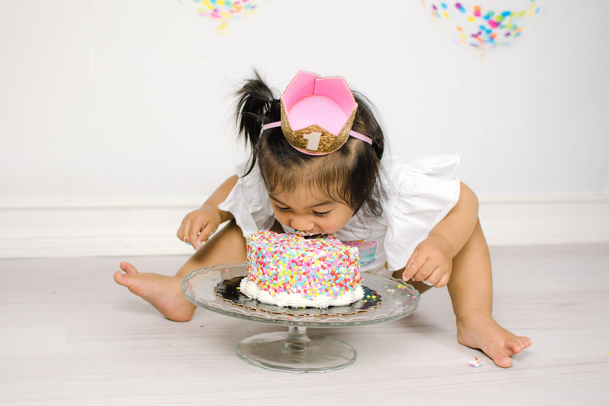 First Birthday Girl Outfit: Cake Smash "Cake Please" Bodysuit