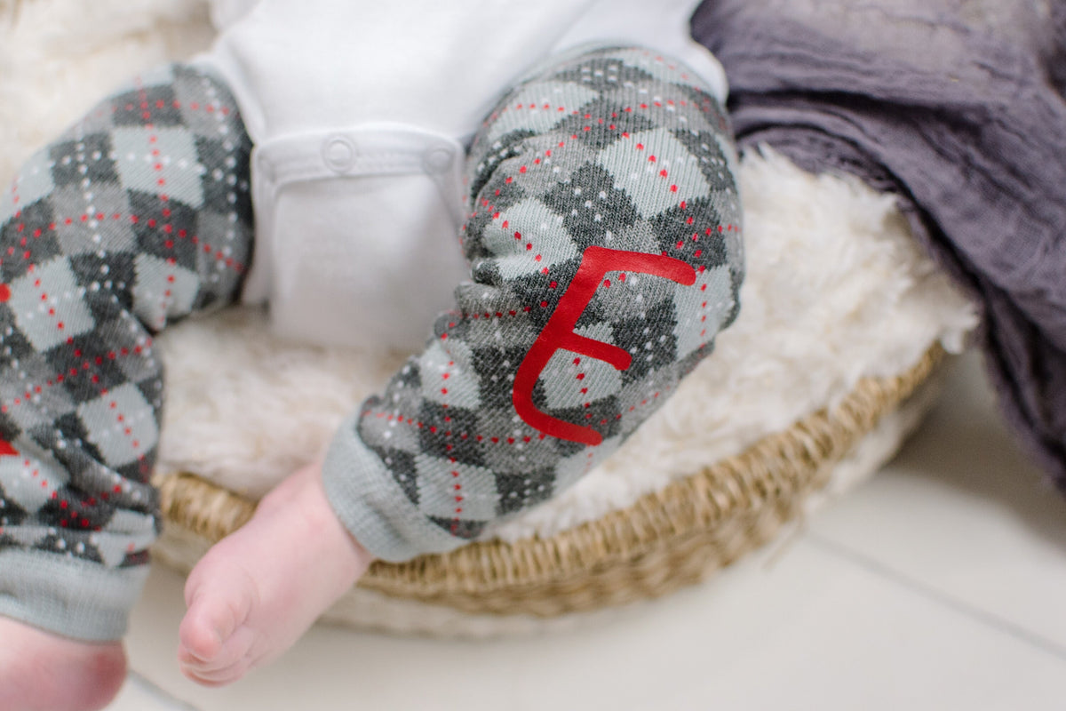 Personalized Newborn Boy Outfit: Baby Coming Home Gift