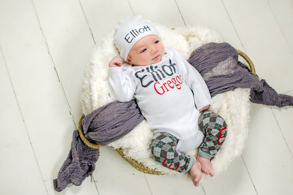 Personalized Newborn Boy Outfit: Baby Coming Home Gift