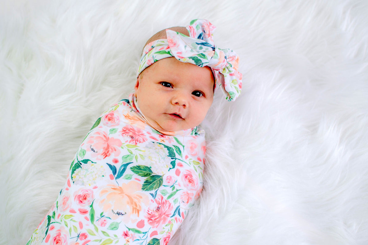 Personalized Newborn Girl Outfit: Floral Swaddle Blanket, Romper, and Hat
