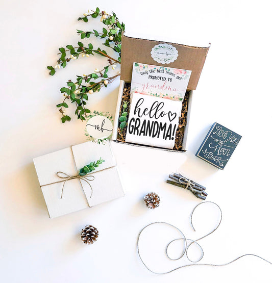 Pregnancy Announcement Gift Box for Grandma: Baby Reveal Bodysuit