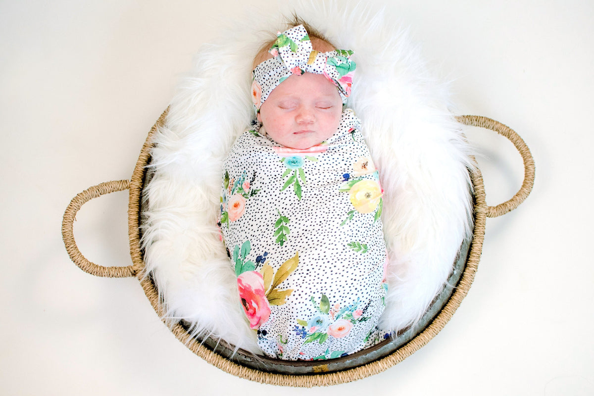 Floral Swaddle Blanket Set: Bamboo Cotton Newborn Outfit