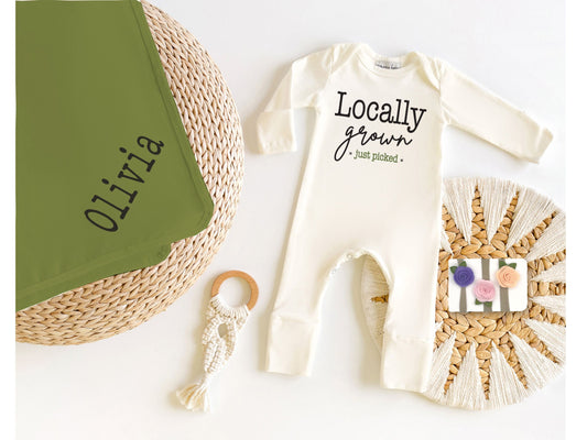 Newborn Girl Coming Home Outfit: Cream Cotton Romper, Fold-Over Mitts