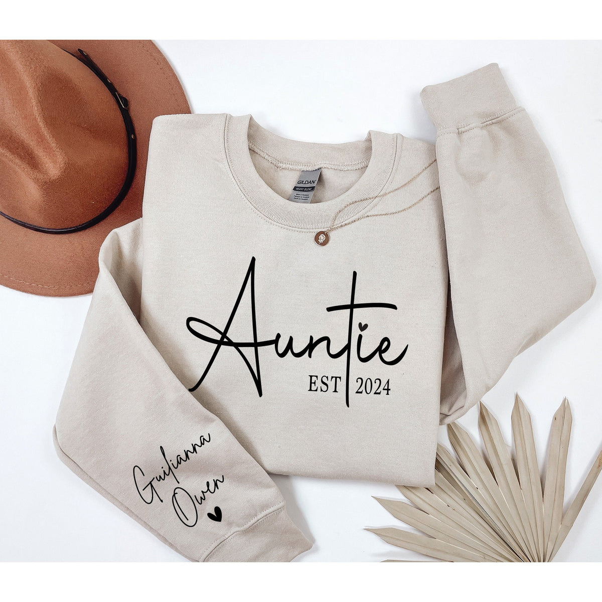 Custom Auntie Sweatshirt: Personalized Names, Aunt Gift