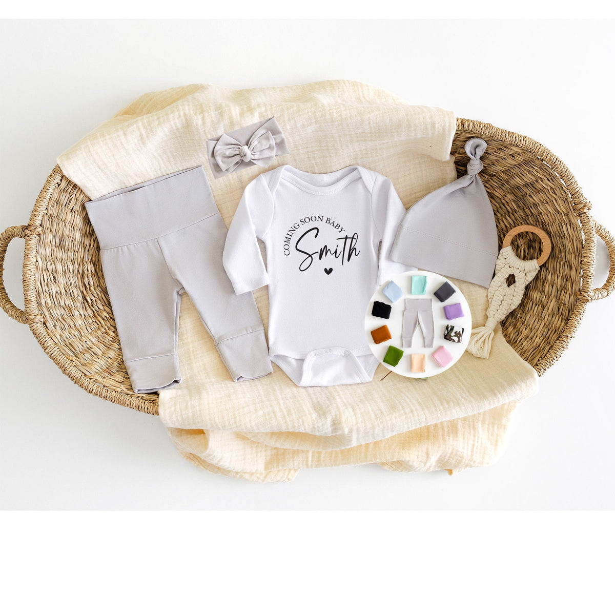 Personalized Baby Announcement Outfit: Gender Neutral Coming Home Set